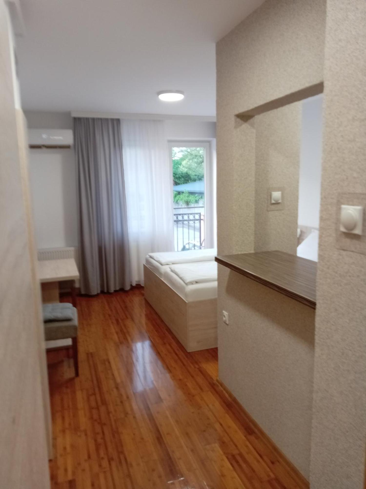 Apartment Atina Subotica Exterior foto